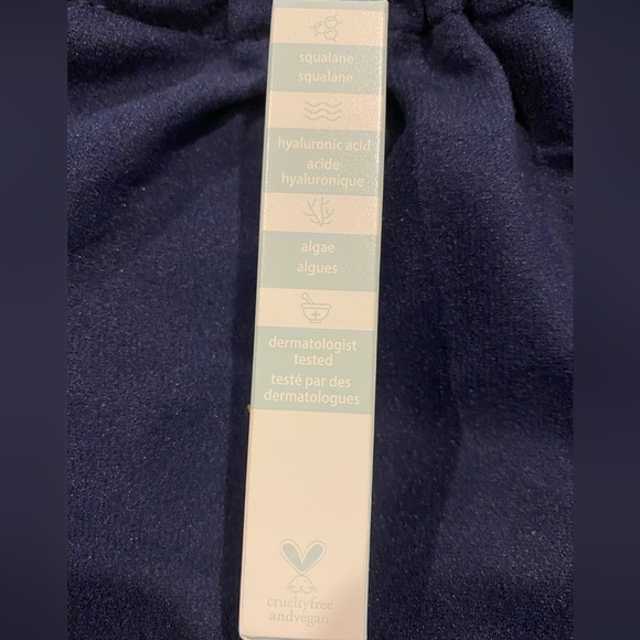 New Tarte H2O balm lip tint in Room Service - Picture 6 of 9